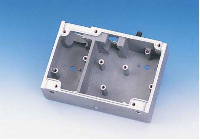 西安某客户产品，，，，，，使用的是ST5×0.8×9